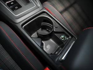 2021380TSI DSG GTI ǰű