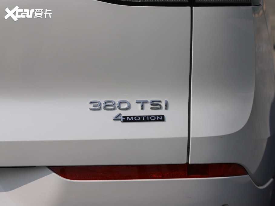 2023Ѳ 380TSI R-LineѲ