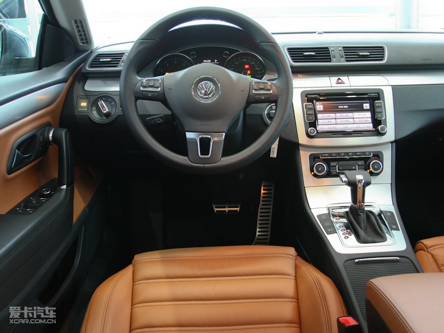 2010款大众cc2.0t 豪华版