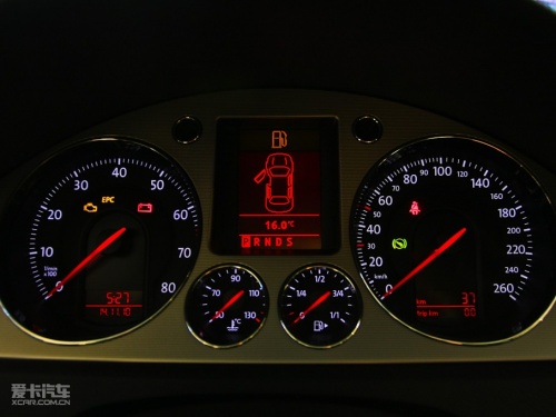 һ 2011