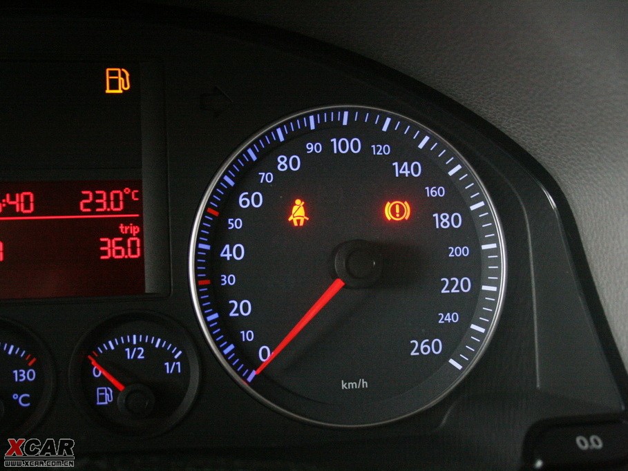 2009 1.6L ֶʰ