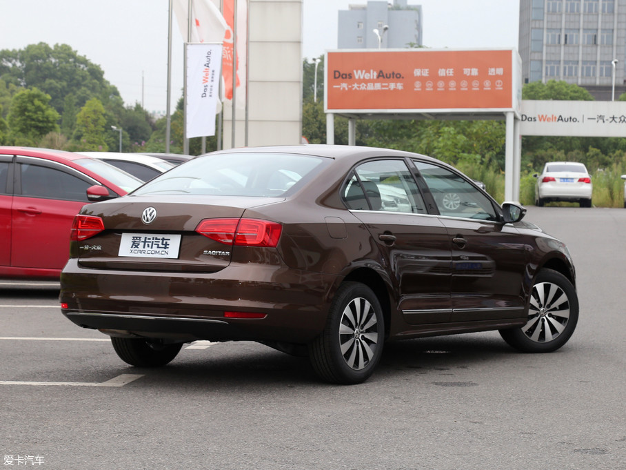 2017款速腾1.6l 自动舒适型