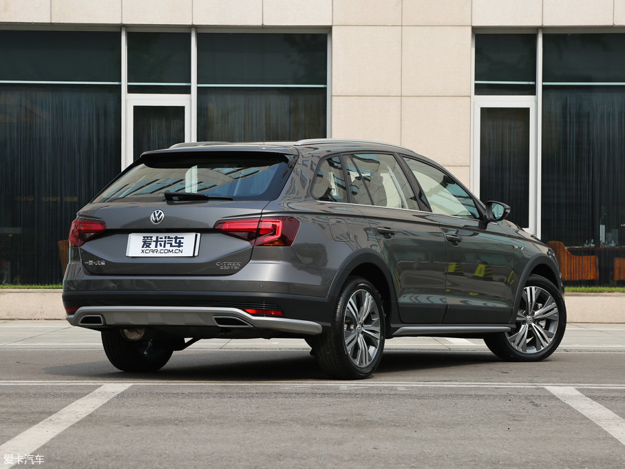 2017ε 230TSI DSG