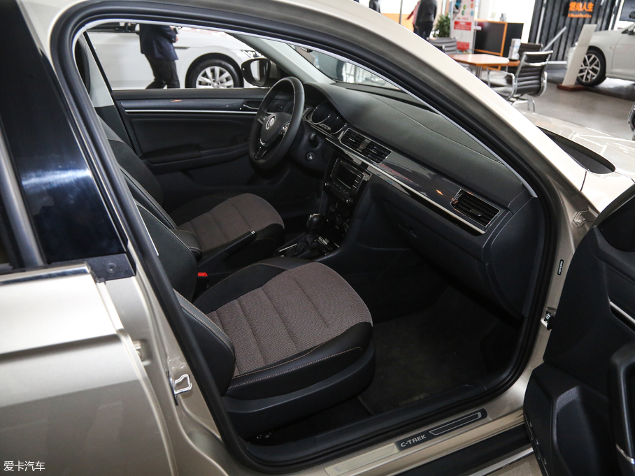 2018ε 1.5L Զ
