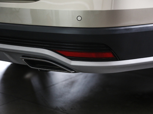 20181.5L Զ ϸ