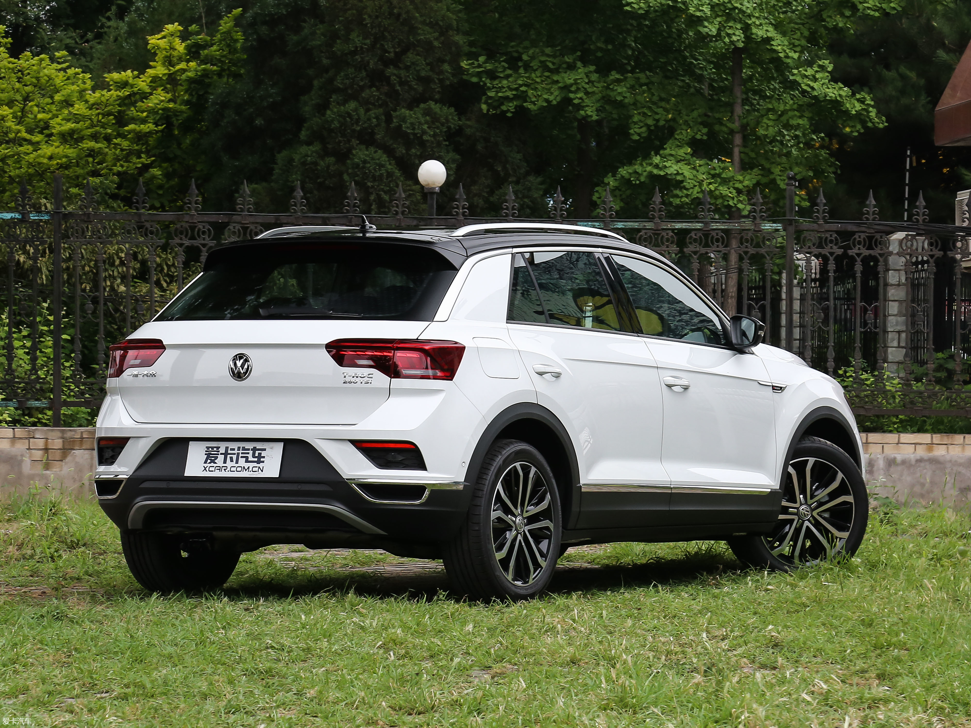 爱卡首页 汽车图片 大众 t-roc探歌 2018款280tsi dsg四驱豪华型