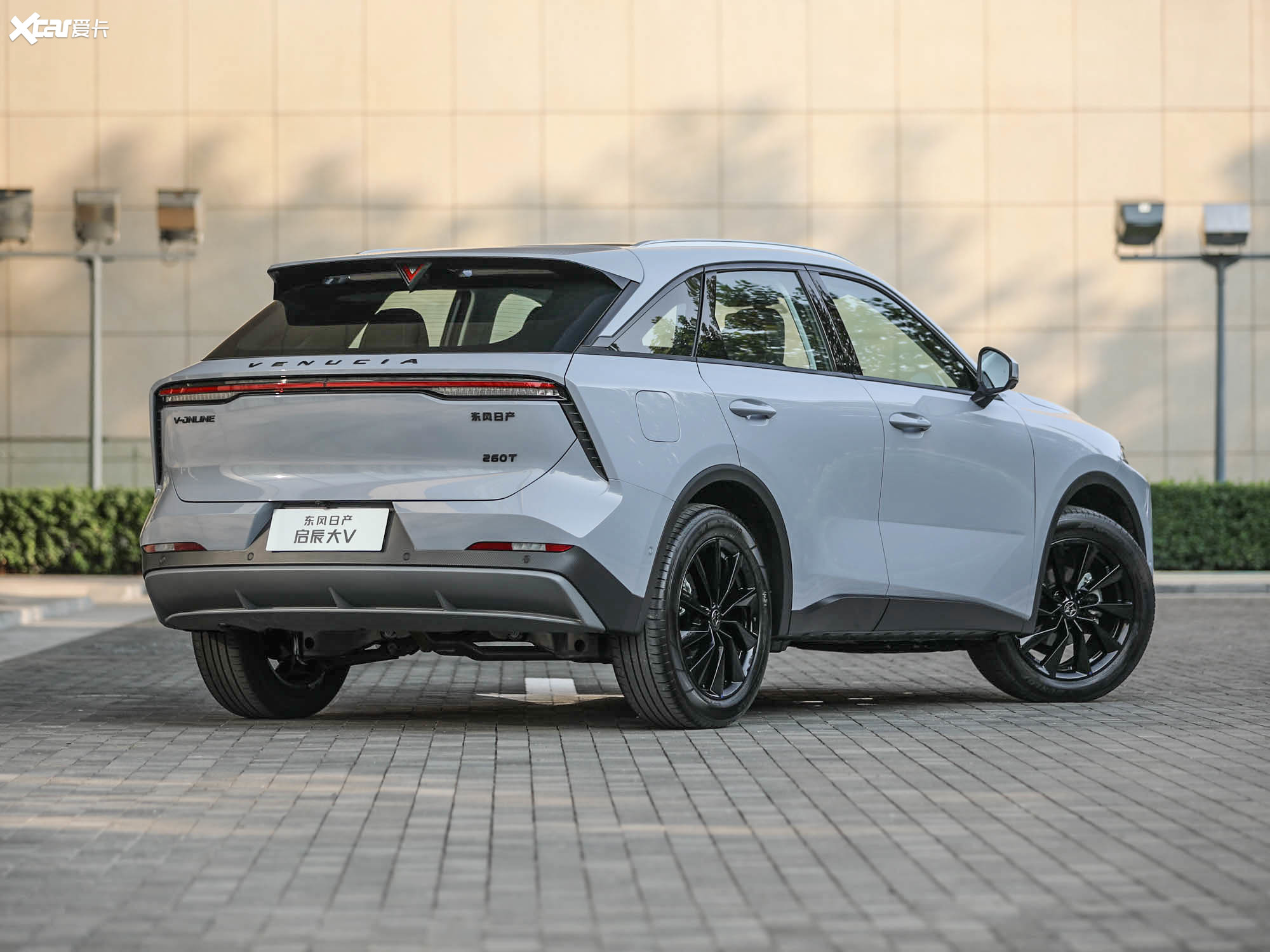 【2021款启辰大v260t 天王版_整体外观_2/280张图片】_汽车图片大全