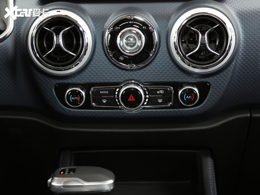 2020BJ40 2.0T Զ˰ 
