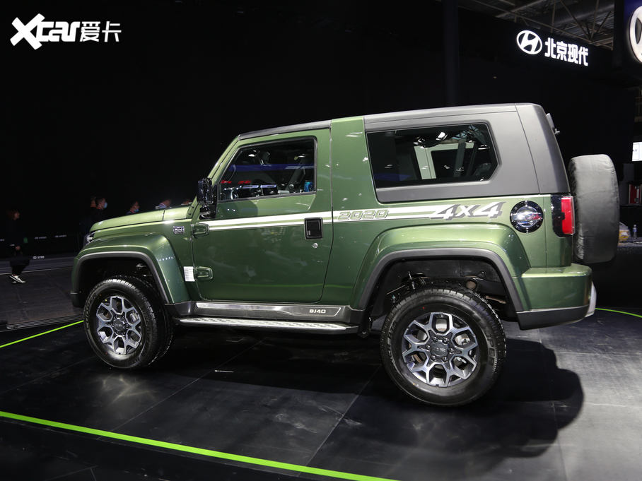 2020BJ40 2.0T Զ¾2020