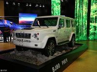 ������۱���BJ80 PHEV��ǰ45��
