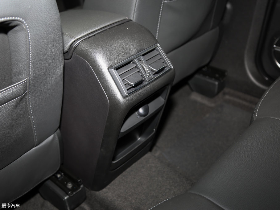 20175 SUV 1.6T Զ콢