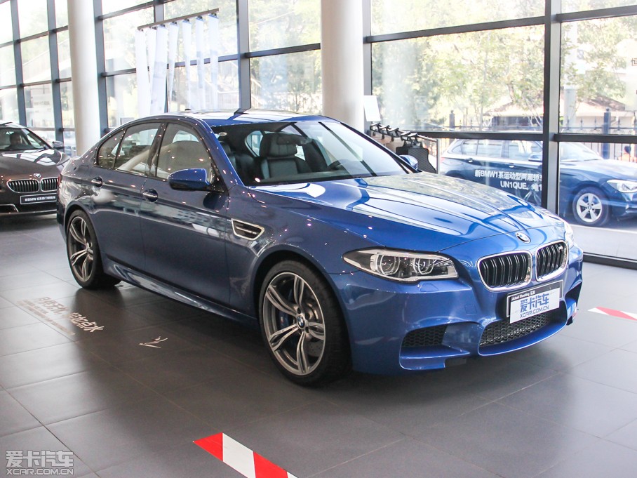 2014M5 4.4 V8