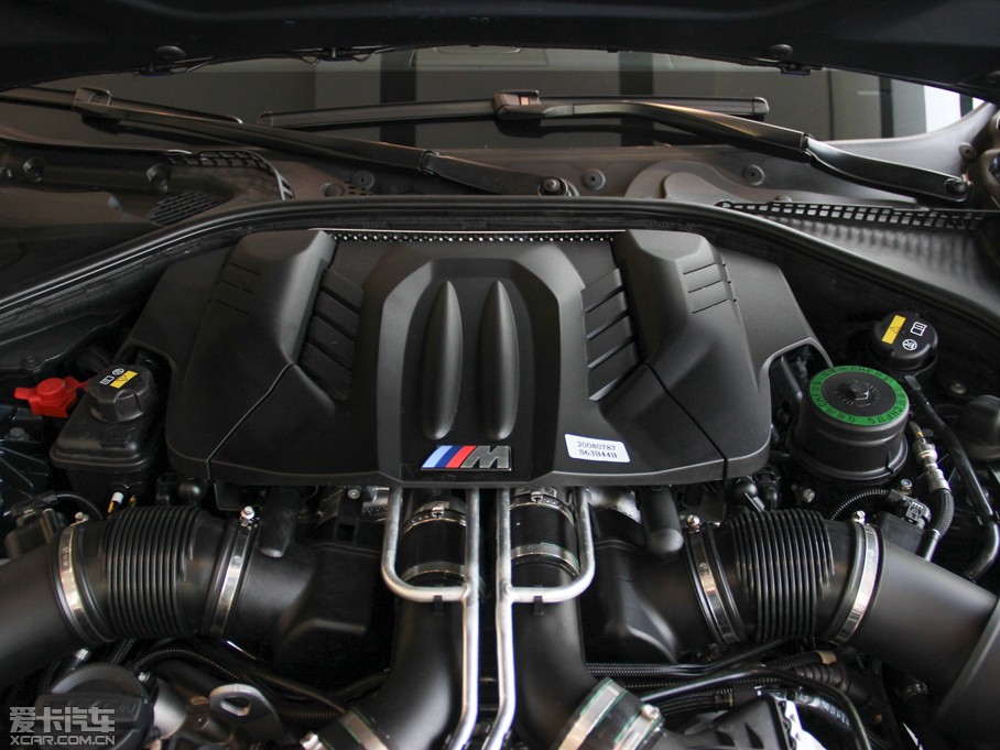 2014M5 4.4 V8