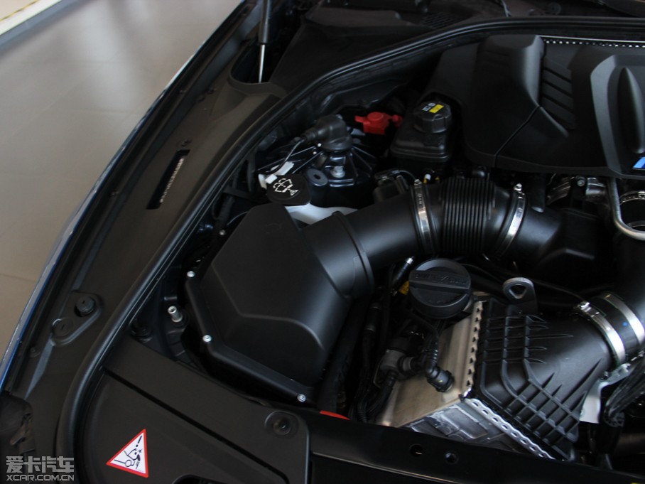 2014M5 4.4 V8
