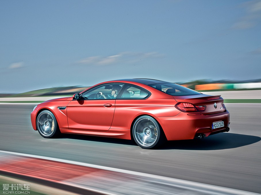 2015M6˫ 4.4T Coupe