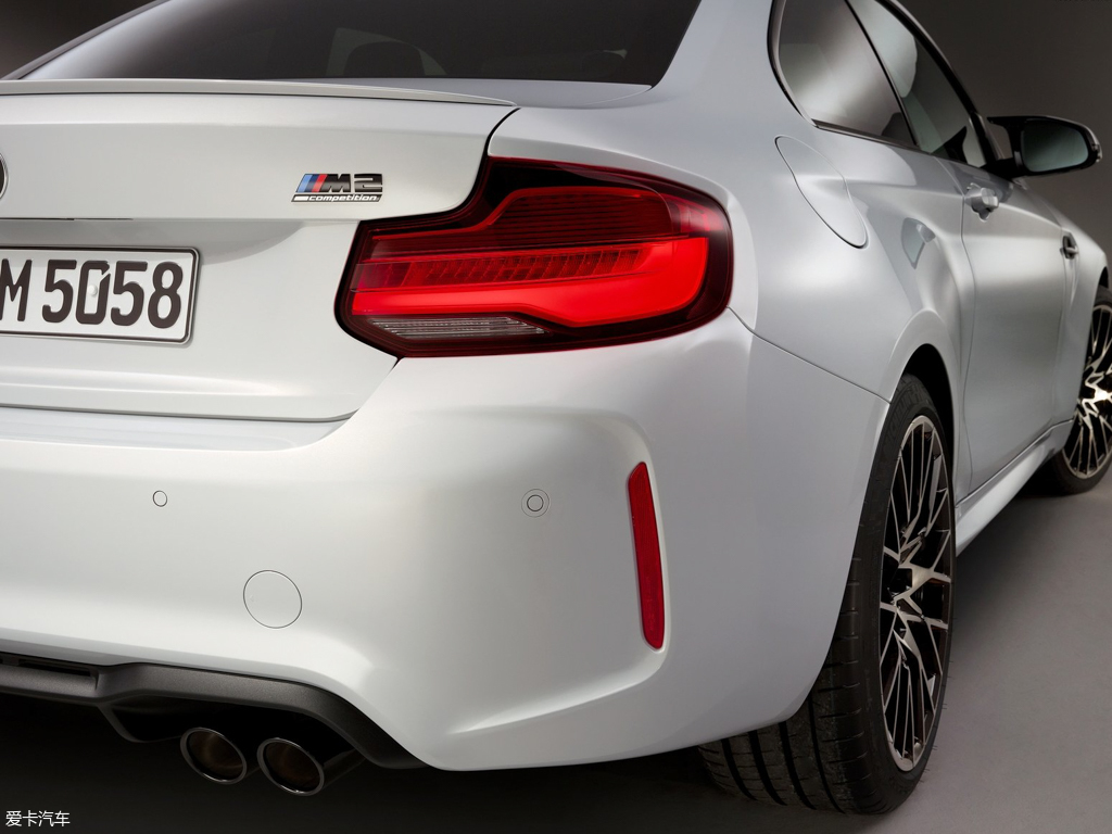 爱卡首页 汽车图片 宝马 宝马m2 2018款competition  2020款宝马m2