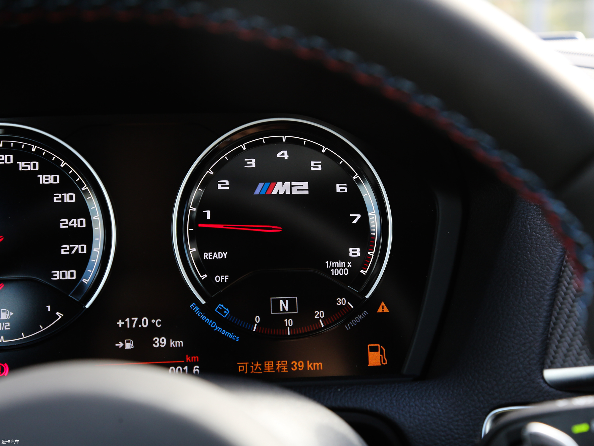【2018款宝马m2 雷霆版_中控区 _24/251张图片】_汽车图片大全_爱卡