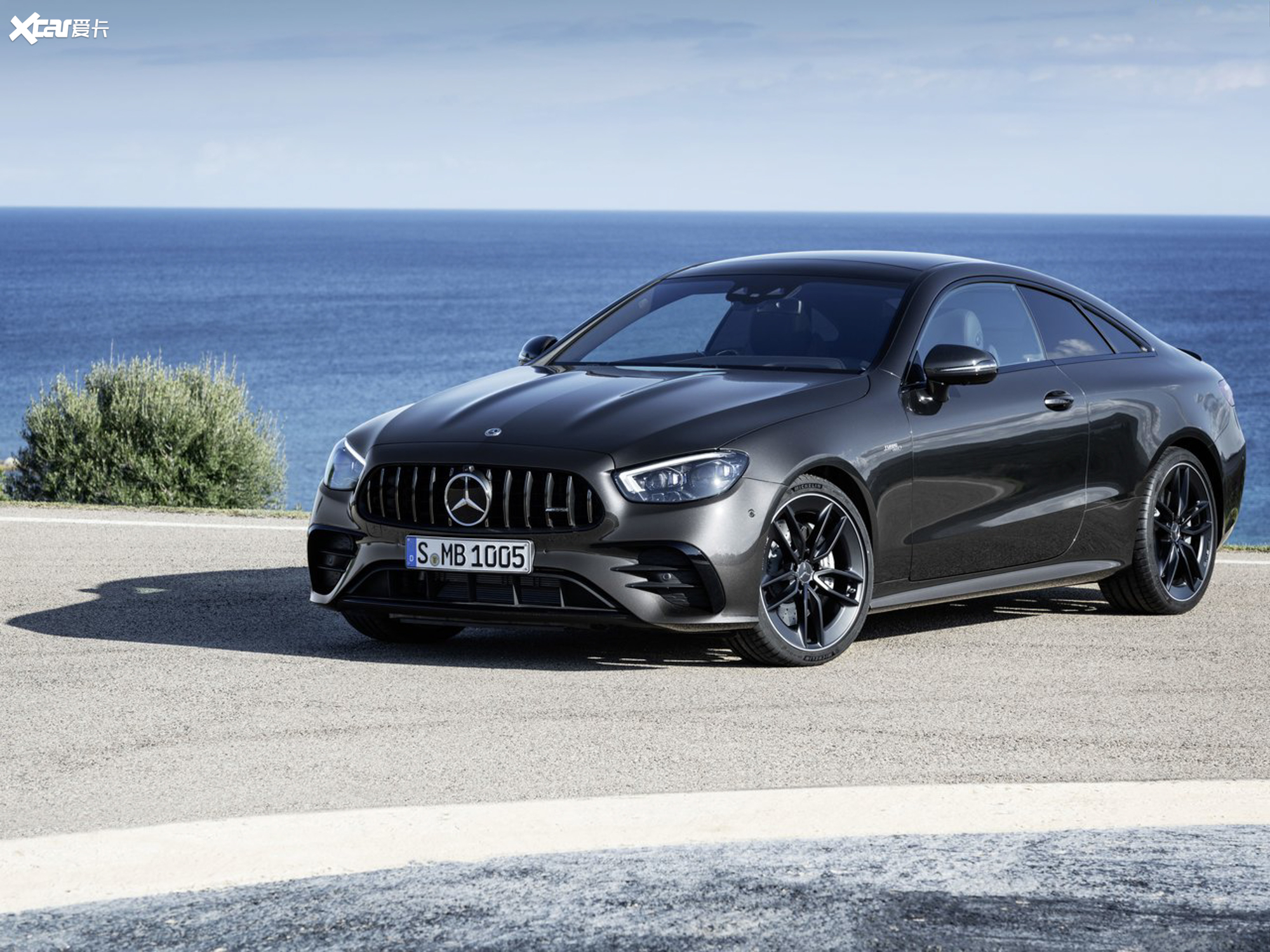 【2021款奔驰e级amgamg e 53 4matic  coupe_整体外观_1/77张图片】