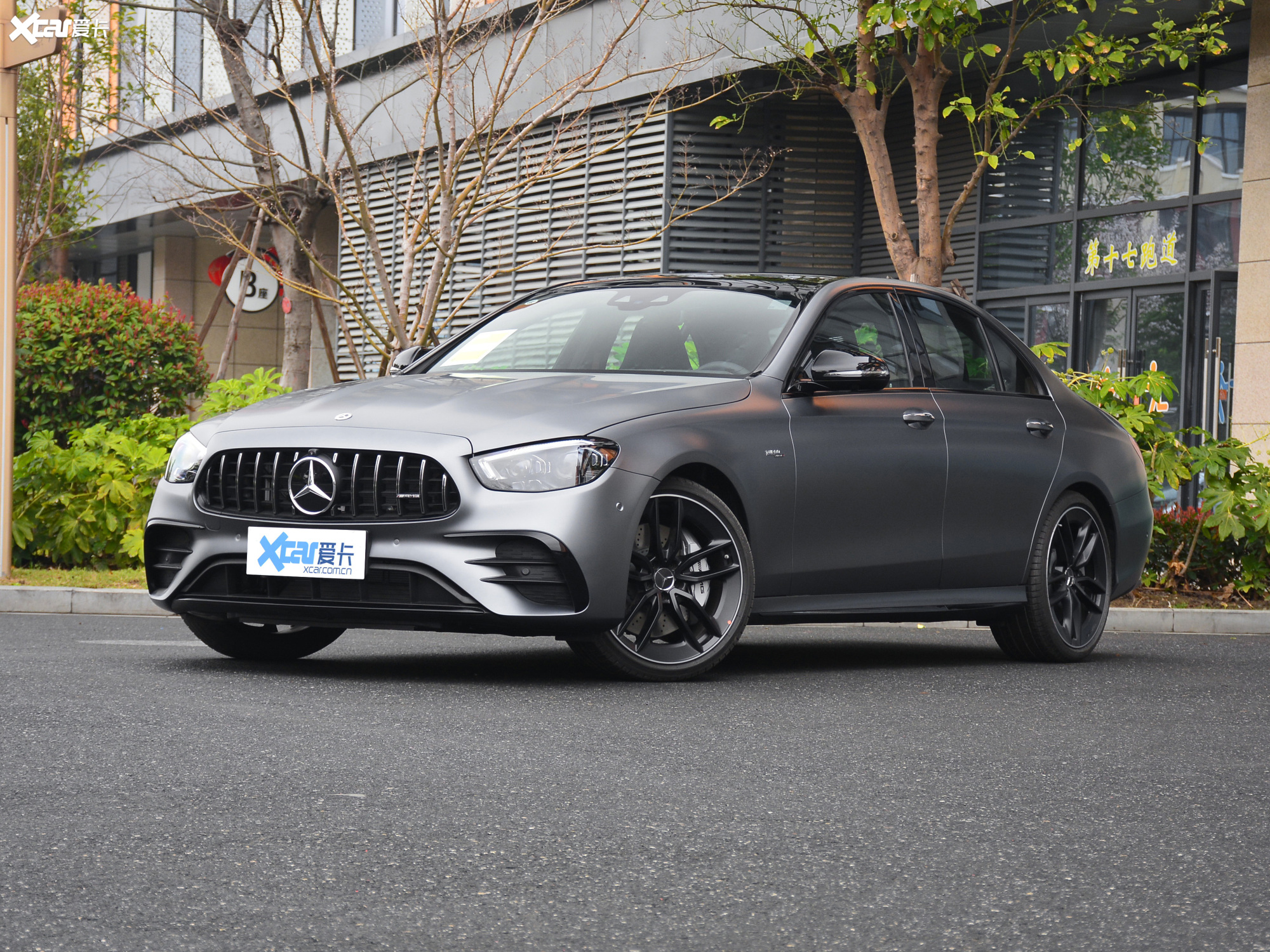 爱卡首页 汽车图片 奔驰 amg e级 2021款amg e 53 4matic   2021款amg
