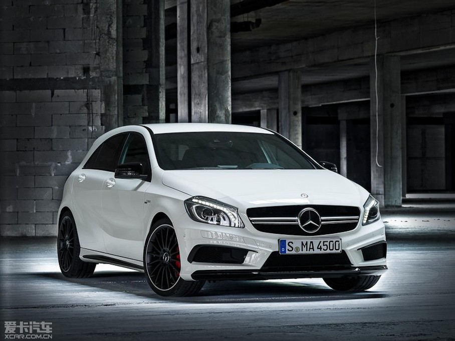 419գڱչǰϦĵ˱A45 AMGͣ³ڱտĻ2014չУԤ罫10·ݽóۼۻΪ49.8