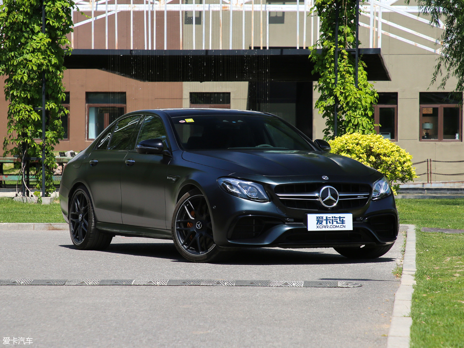 2017AMG E AMG E 63 S 4MATIC+ ر