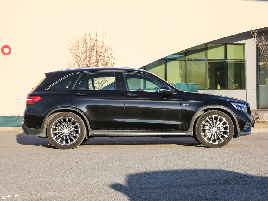 2017AMG GLC AMG GLC 43 4MATIC ر