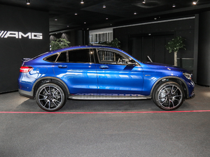 2017AMG GLC 43 4MATIC Coupe ر 