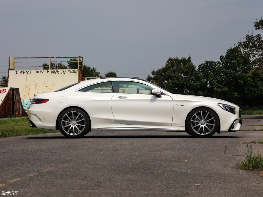 2018AMG S˫ AMG S 63 Coupe 4MATIC+