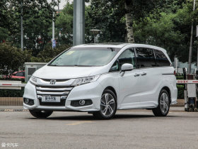 2015��µ��� 