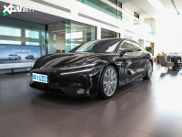 �����������Z9�������