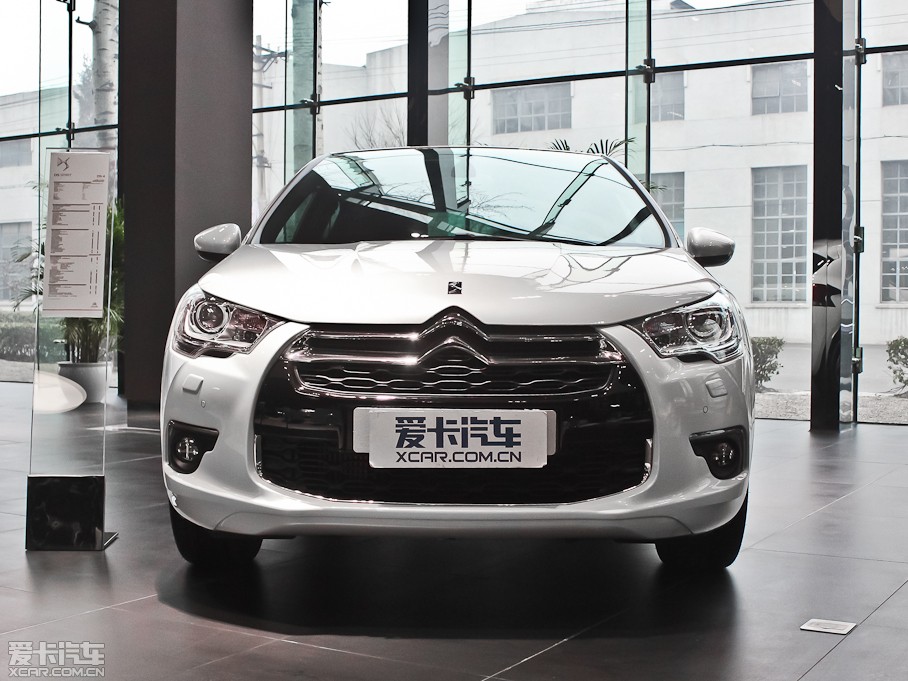 2012DS 4 1.6T °