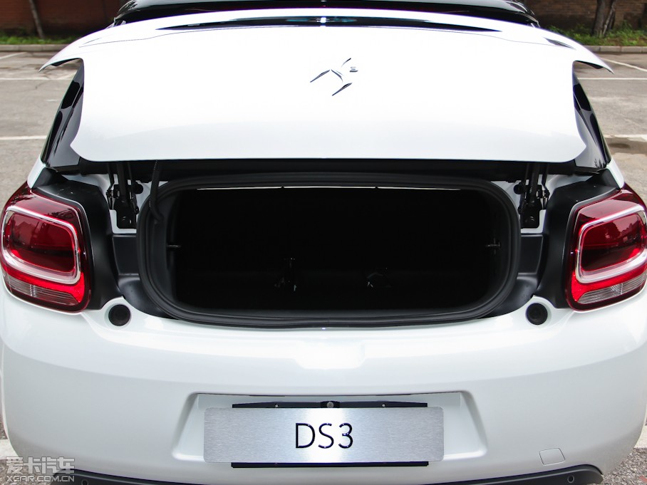 2013DS 3 1.6L г