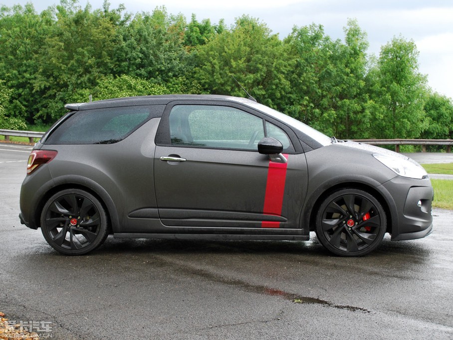 2014DS 3 Cabrio Racing