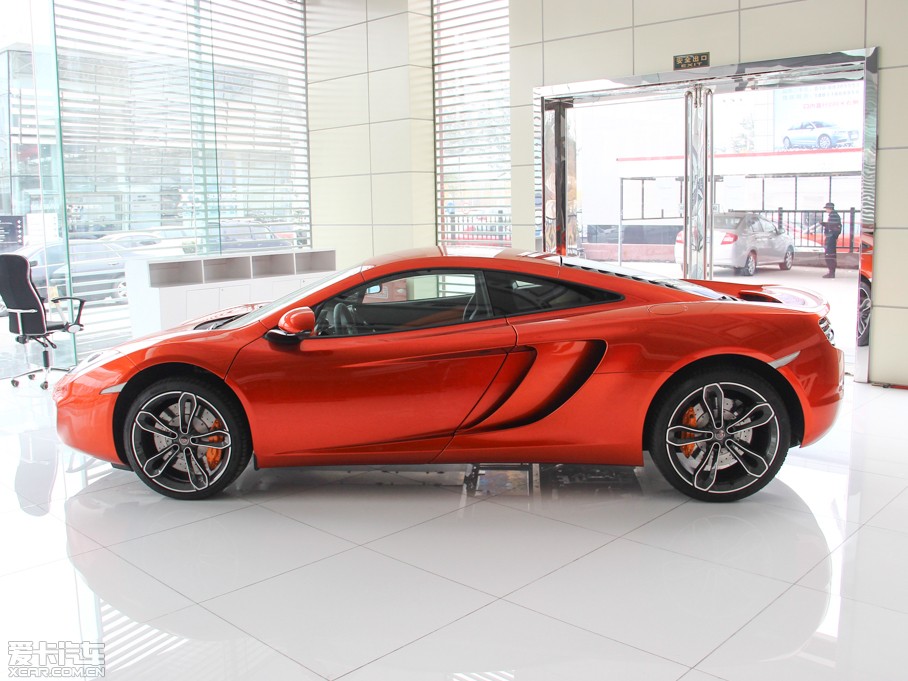 201312C 3.8T COUPE