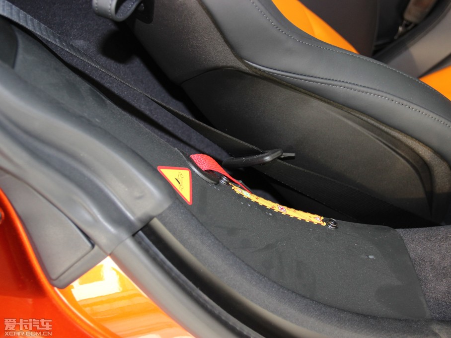 201312C 3.8T COUPE