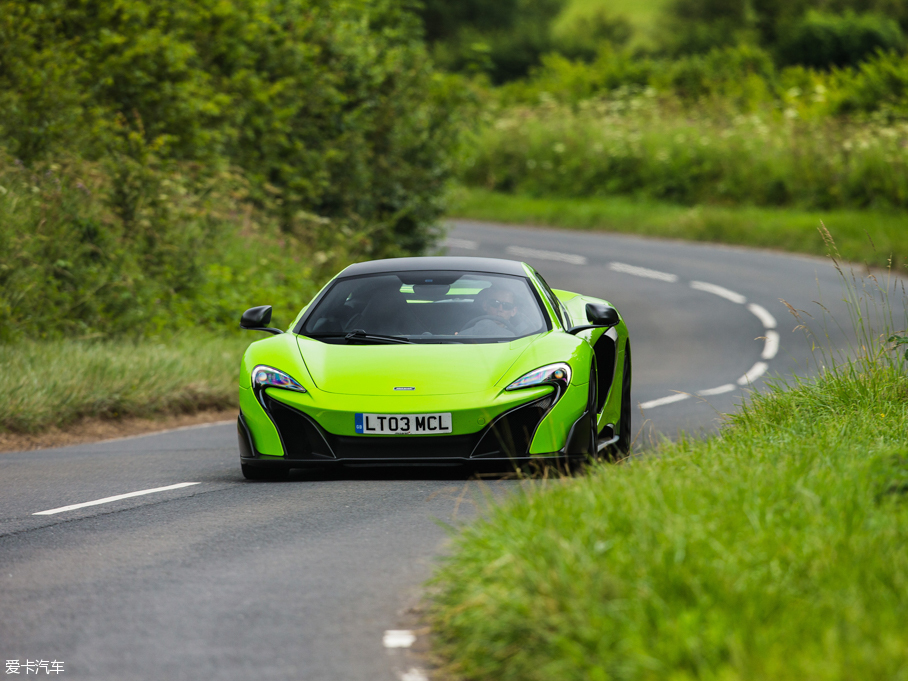 2015675LT Coupe