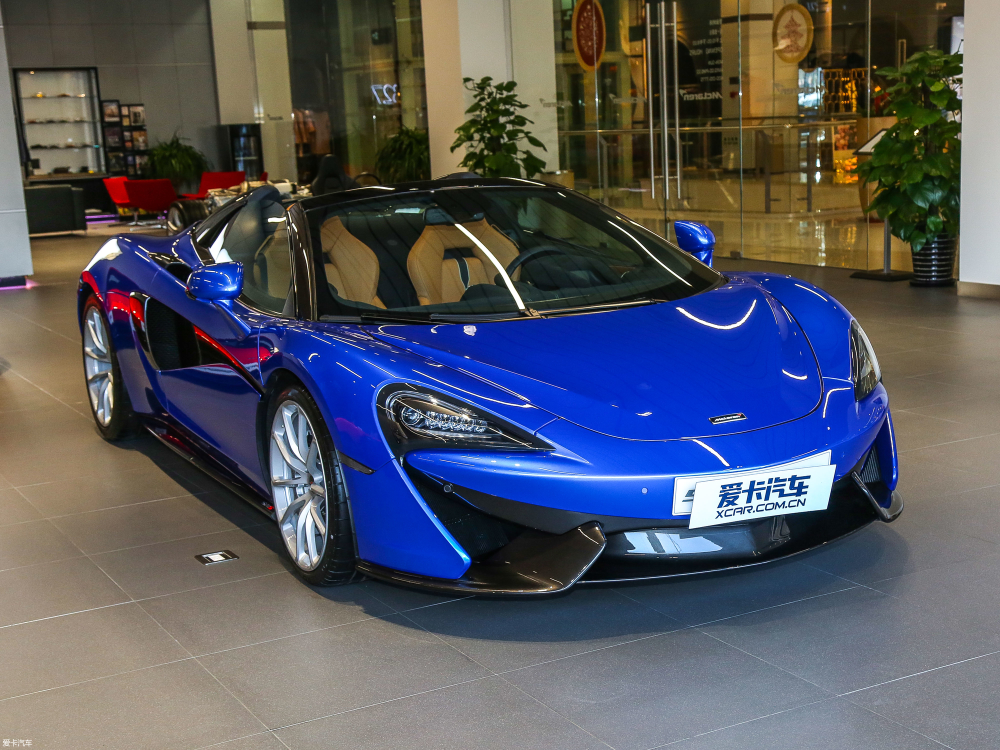 【2017款迈凯伦570sspider_整体外观_6/228张图片】_汽车图片大全