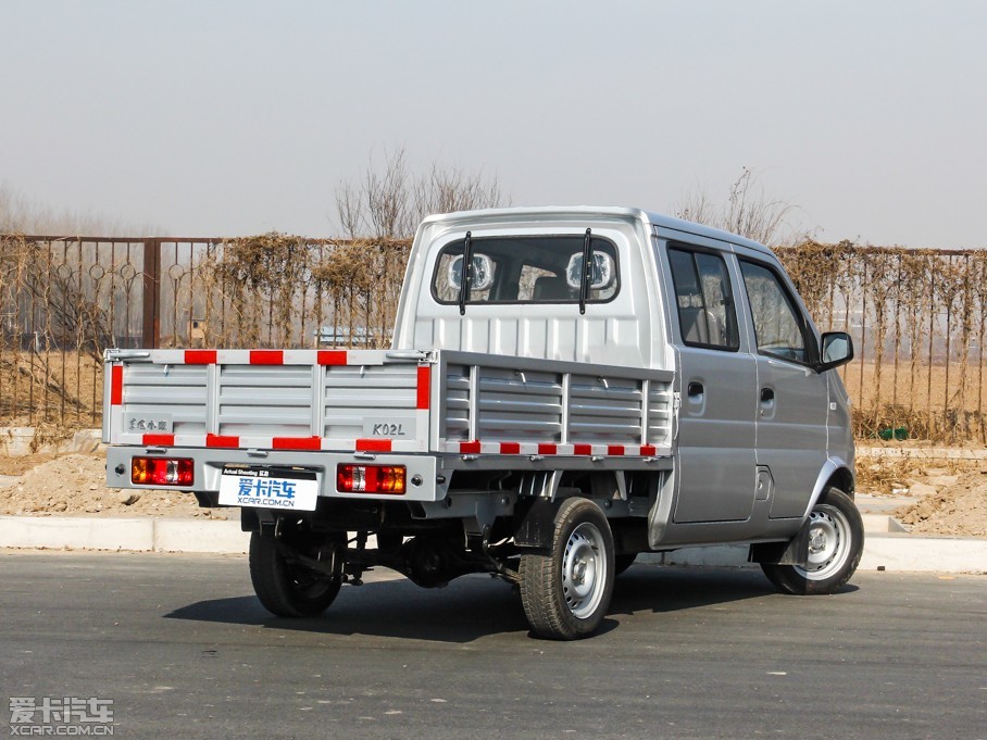 愛卡首頁 汽車圖片 東風小康 東風小康k02 2015款1.1l 2.