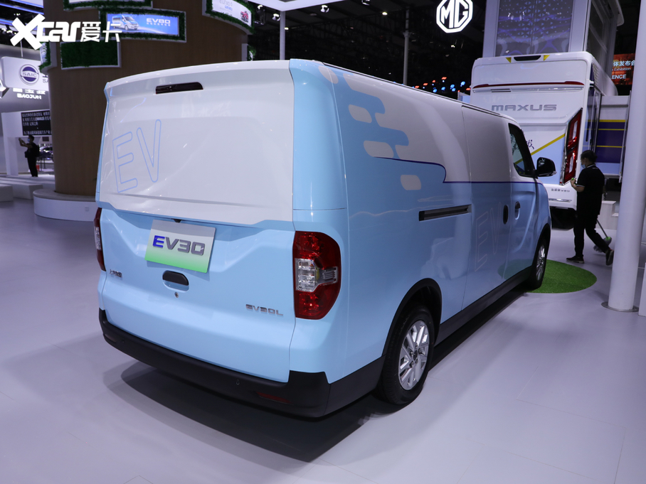 愛卡首頁 汽車圖片 上汽大通maxus 上汽大通maxus ev30 2019款智聯版