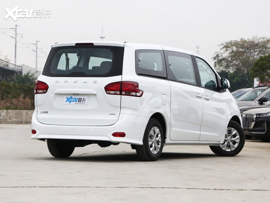 2023款上汽大通maxus g10 2.0l 手動多功能版 汽油 7座