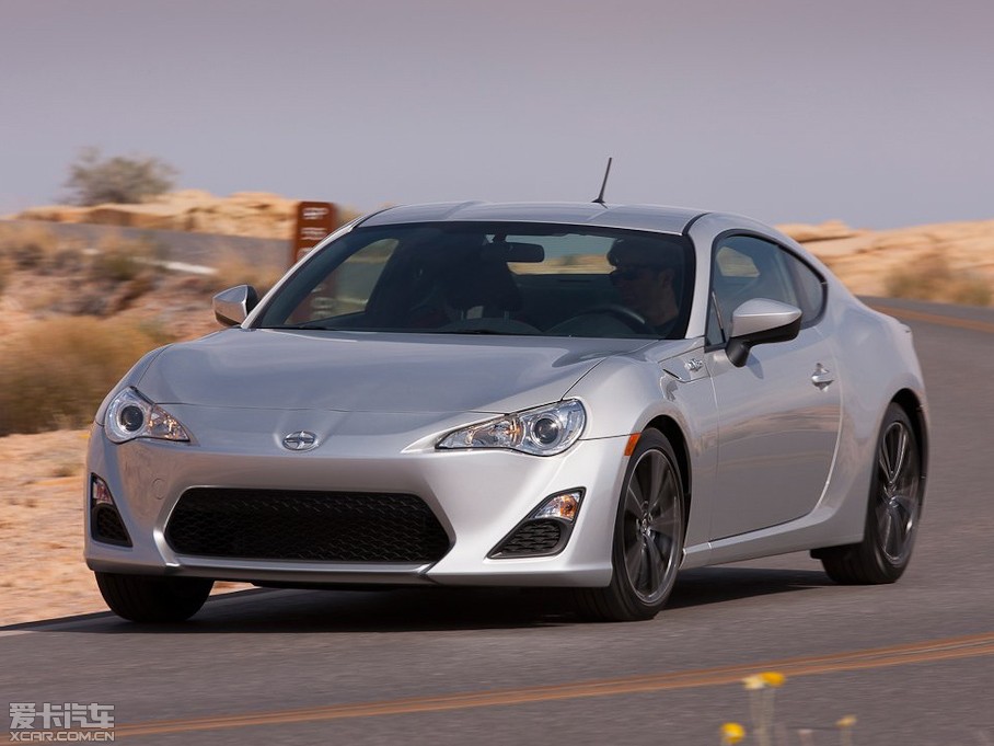 2013Scion FR-S 