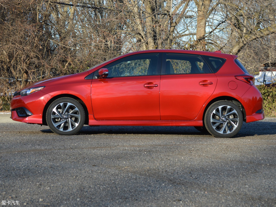 2016Scion iM 