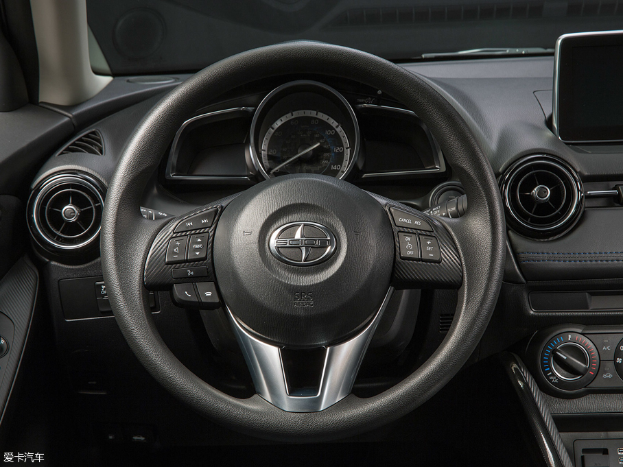 2015Scion iA 