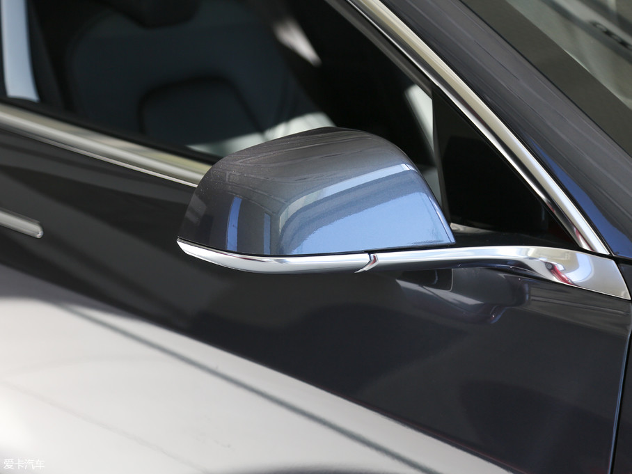 爱卡首页 汽车图片 tesla model 3 2019款performance高性能全轮驱动
