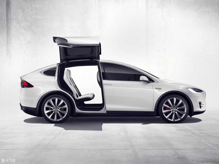 2016Model X 90D