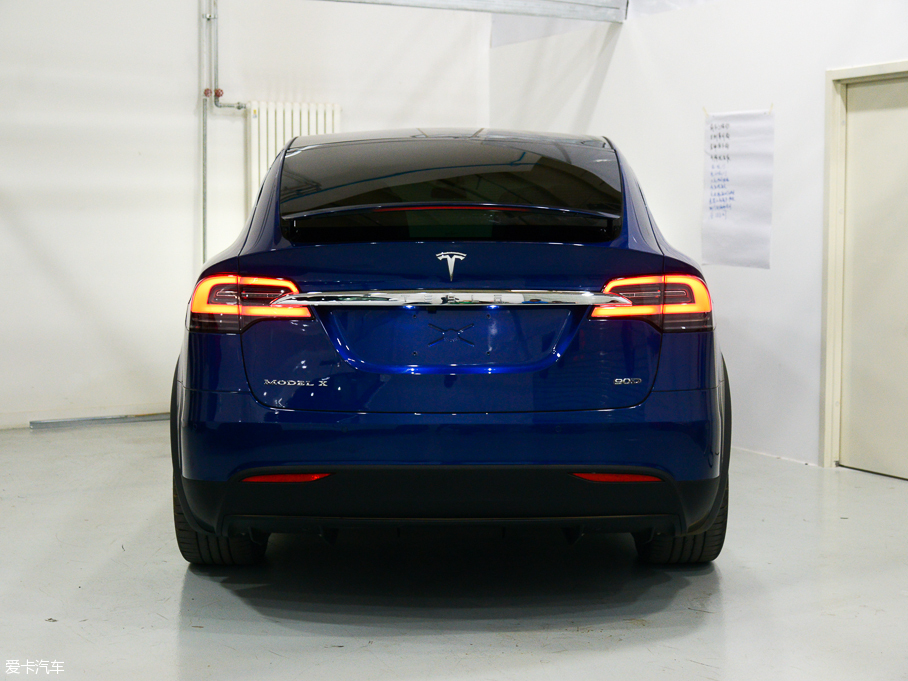 2016Model X 90D