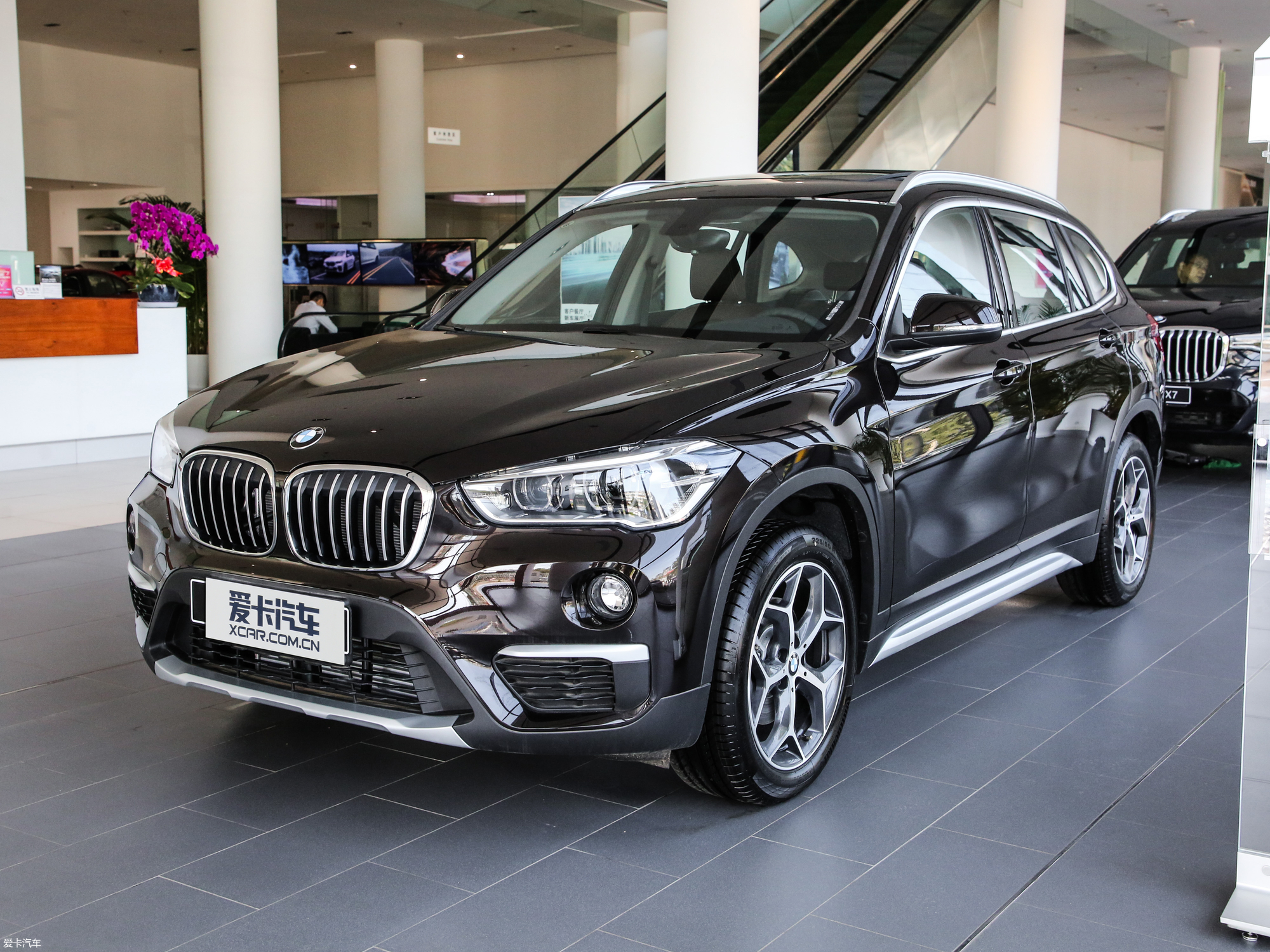 【2019款宝马x1sdrive 18li 时尚型_整体外观_2/269张图片】_汽车图片