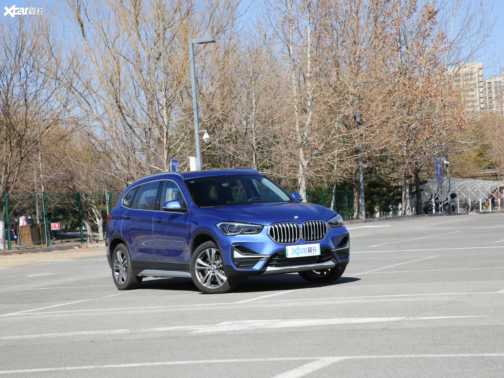 【2020款宝马x1混动xdrive30le 尊享型_整体外观_13/238张图片】_汽车