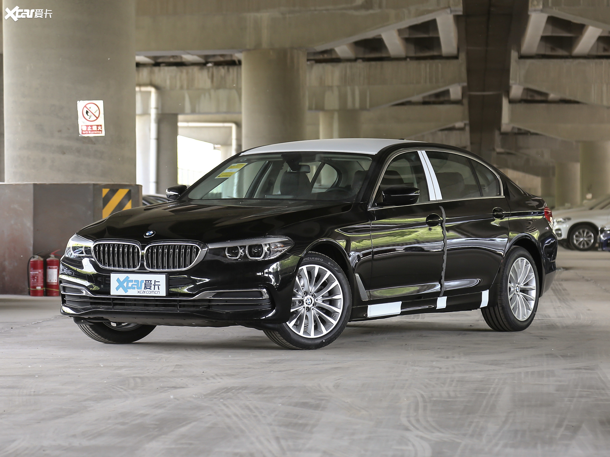 【2020款宝马5系 525li 豪华套装_整体外观 _82/1631张图片】_汽车