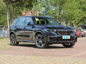 2022Ŀ xDrive 40Li M˶װ ǰ45